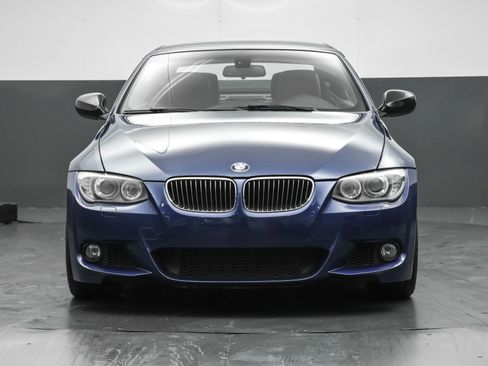 Used 2012 BMW 335is Convertible image 32