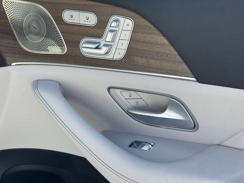 New 2026 Mercedes-Benz GLE 350 4MATIC image 17