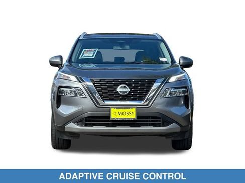 Used 2023 Nissan Rogue SV w/ SV Premium B Package FWD image 10