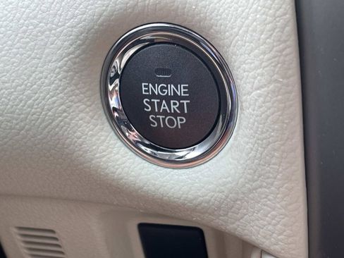Used 2018 Lexus GX 460 Premium AWD/4WD image 34