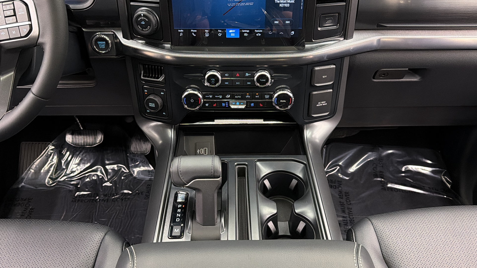 Used 2026 Ford F150 Lariat AWD/4WD image 32