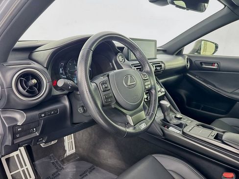 Used 2022 Lexus IS 350 F Sport image 12