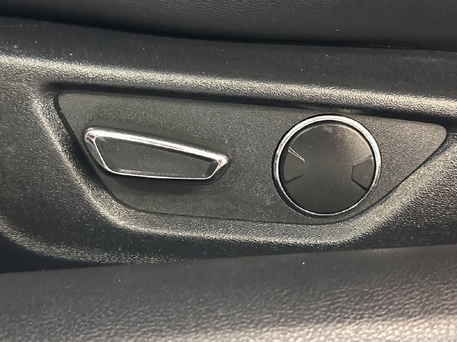 Used 2018 Ford Mustang Premium w/ Equipment Group 201A RWD image 22