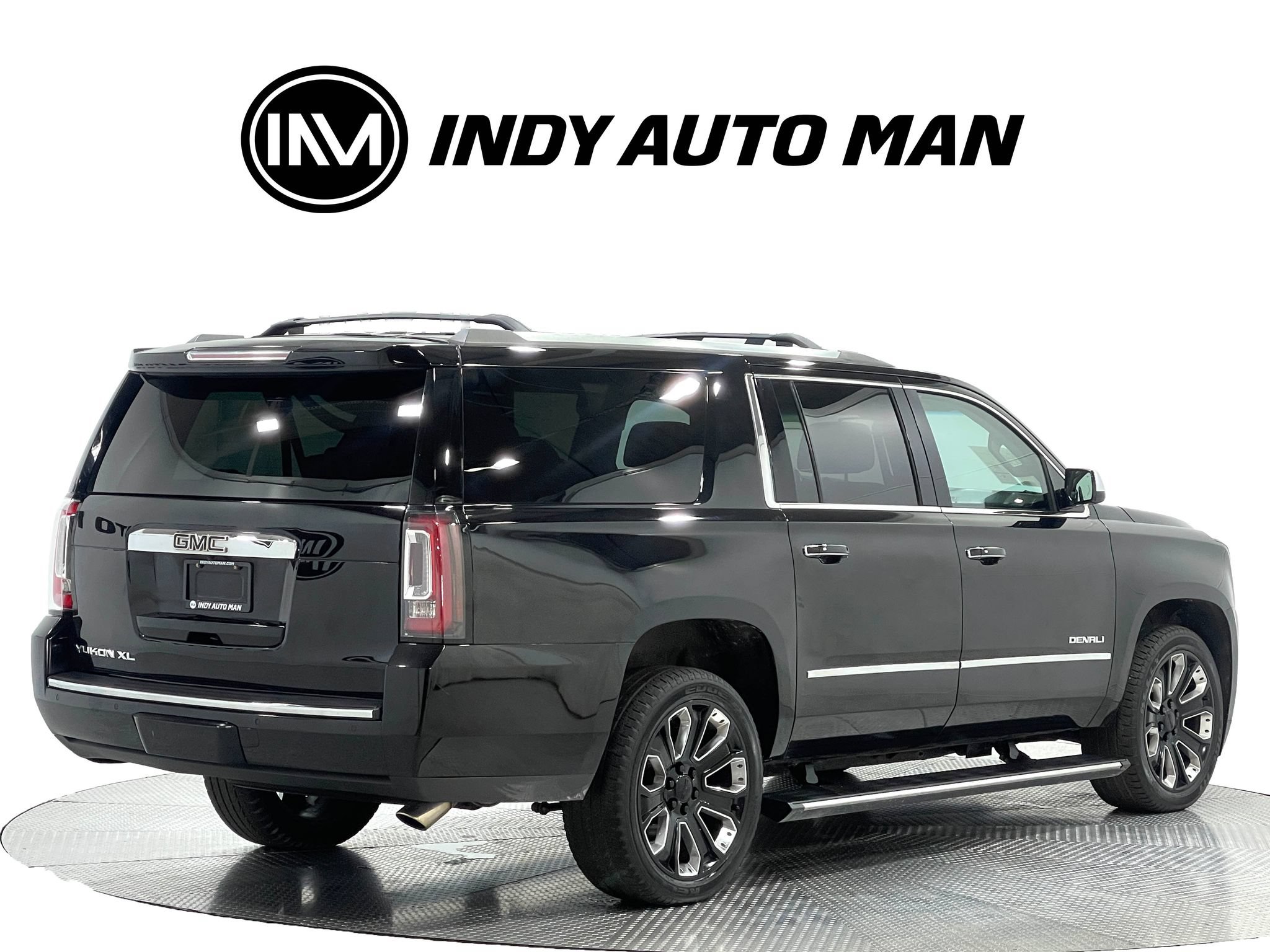 Used 2020 GMC Yukon XL Denali w/ Denali Ultimate Package AWD/4WD image 4