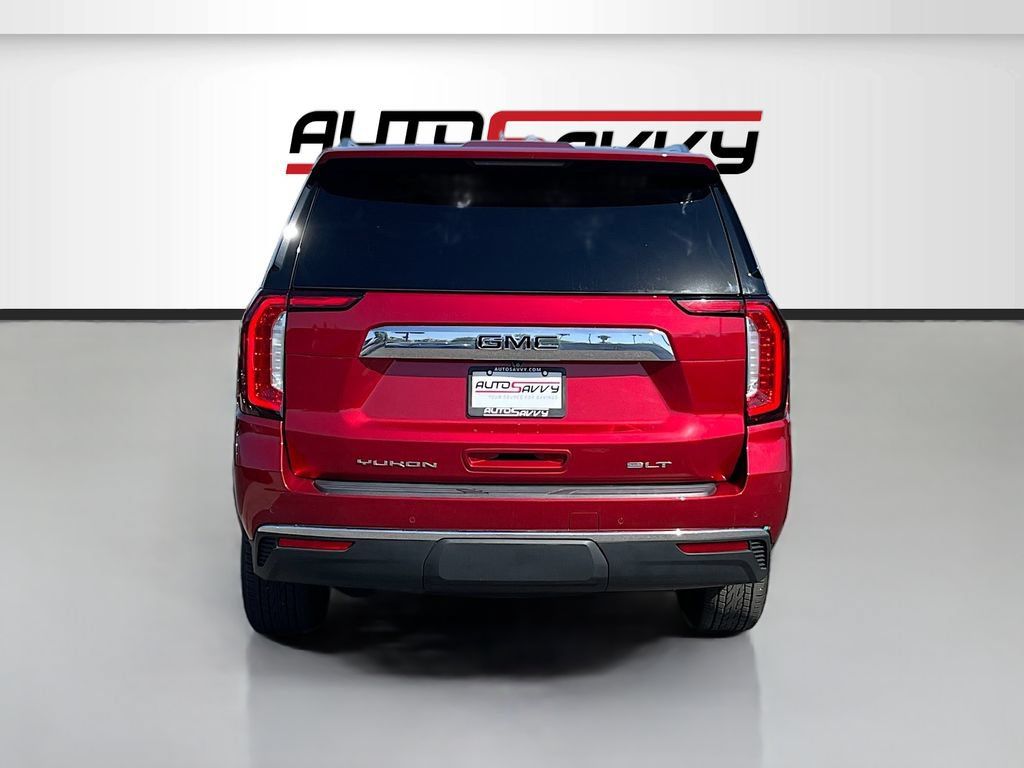 Used 2024 GMC Yukon SLT w/ SLT Luxury Package AWD/4WD image 6