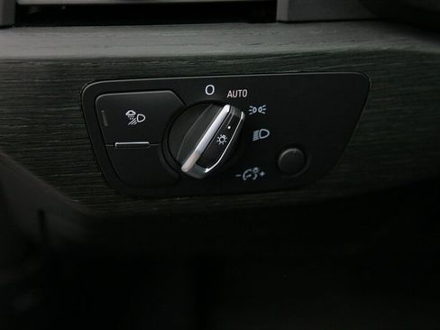 Used 2022 Audi A4 2.0T Premium Plus image 12