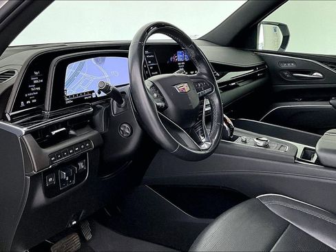 Used 2022 Cadillac Escalade Sport w/ Touring Package image 17