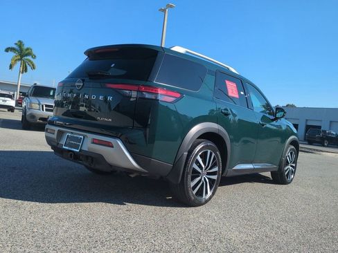 Certified 2024 Nissan Pathfinder Platinum image 5