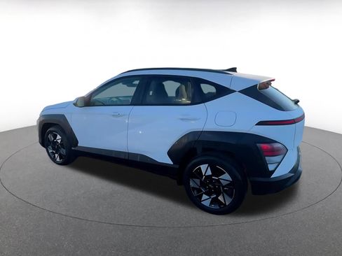 Used 2025 Hyundai Kona SEL image 10
