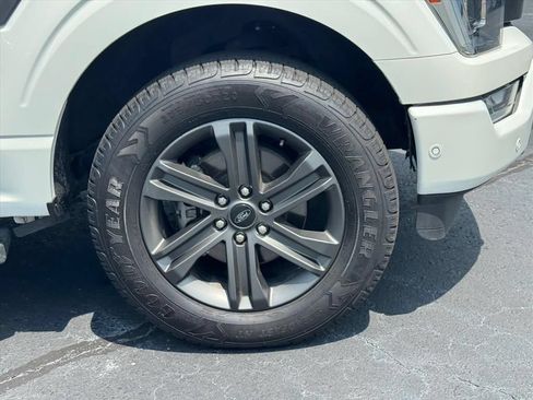Used 2023 Ford F150 Lariat w/ Equipment Group 502A High AWD/4WD image 9