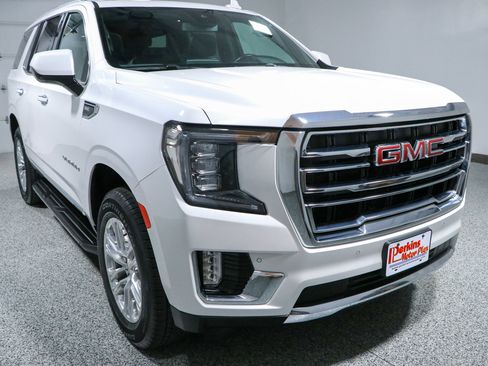 Used 2024 GMC Yukon SLT w/ Max Trailering Package AWD/4WD image 5