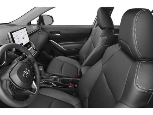 Certified 2022 Toyota Corolla Cross XLE w/ Convenience Package AWD/4WD image 9