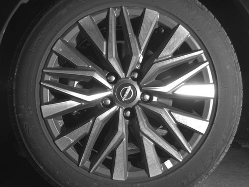 Used 2025 Nissan Altima 2.5 SV image 12