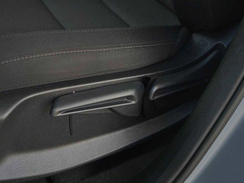 Certified 2025 Honda CR-V LX image 12