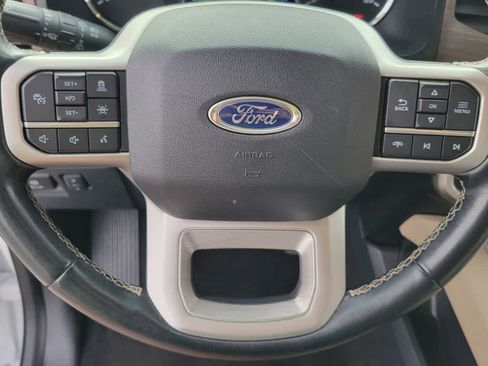 Used 2023 Ford Expedition Max Limited image 21