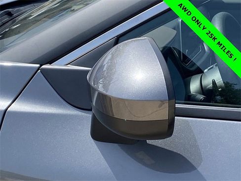 Used 2023 Nissan Rogue SV image 11