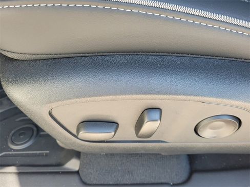 Used 2026 Chevrolet Silverado EV LT image 6