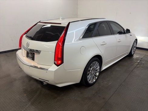 Used 2013 Cadillac CTS Premium image 10