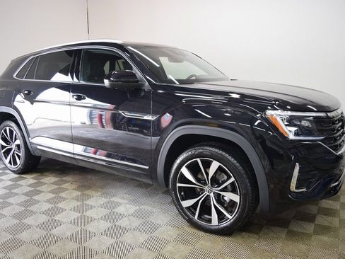 New 2025 Volkswagen Atlas Cross Sport SEL Premium R-Line image 3