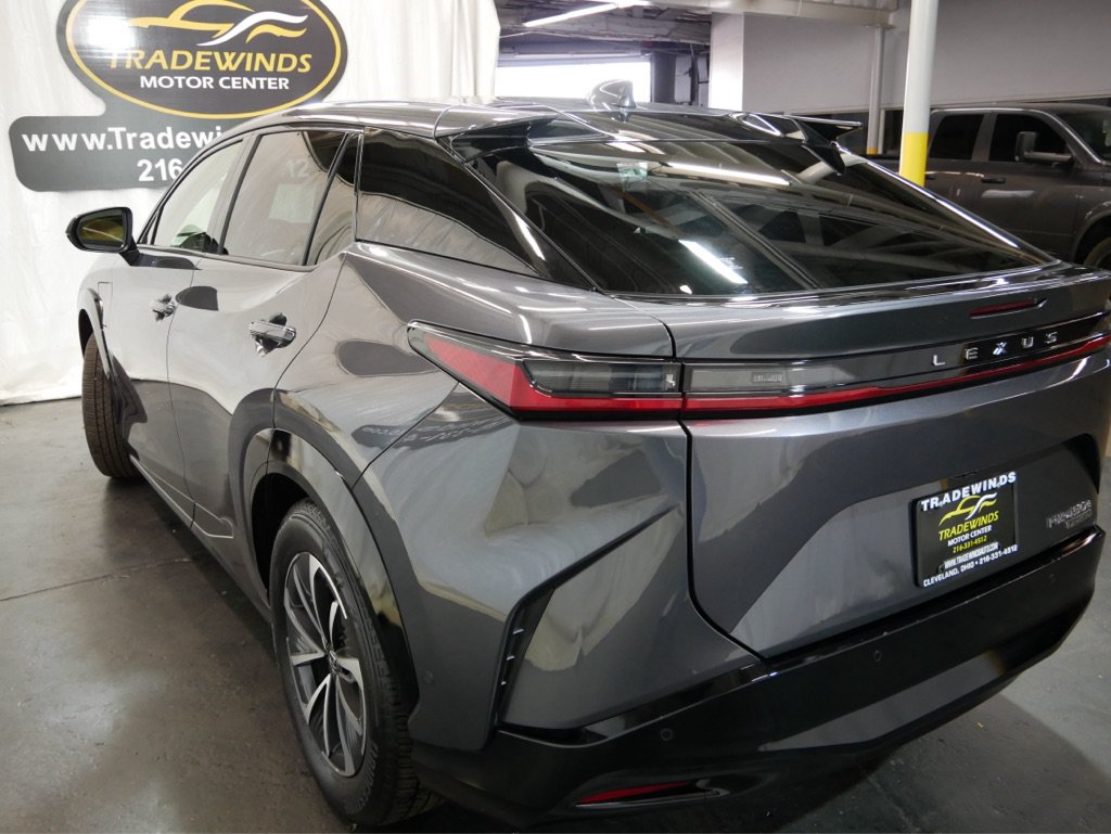 Used 2023 Lexus RZ 450e Premium w/ Technology Package AWD/4WD image 7