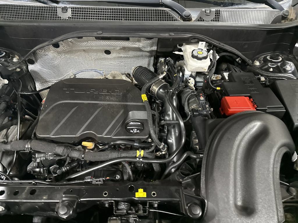 Used 2021 Buick Encore GX Preferred w/ Sport Touring Package FWD image 24
