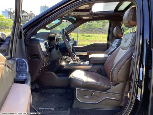 Used 2025 Ford F150 King Ranch w/ FX4 Off-Road Package AWD/4WD image 8