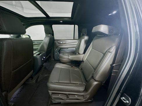 Used 2021 GMC Yukon XL Denali w/ Advanced Technology Package image 29