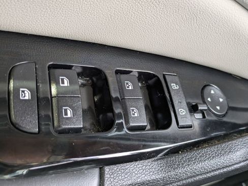 Used 2023 Kia Sportage EX FWD image 28