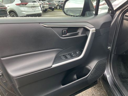 Used 2025 Toyota RAV4 LE image 18