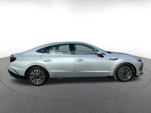Used 2025 Hyundai Sonata SEL image 16