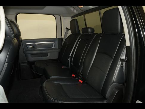 Used 2019 RAM 1500 Big Horn AWD/4WD image 15