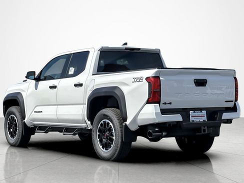 New 2026 Toyota Tacoma TRD Off-Road image 3