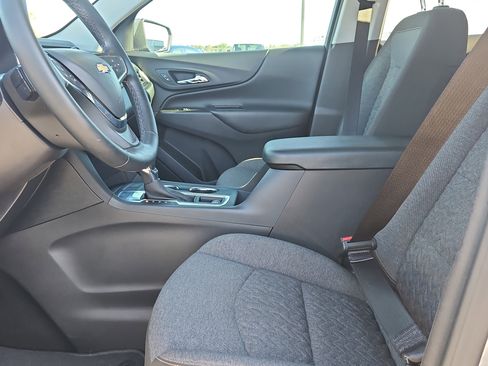 Used 2024 Chevrolet Equinox LT image 16
