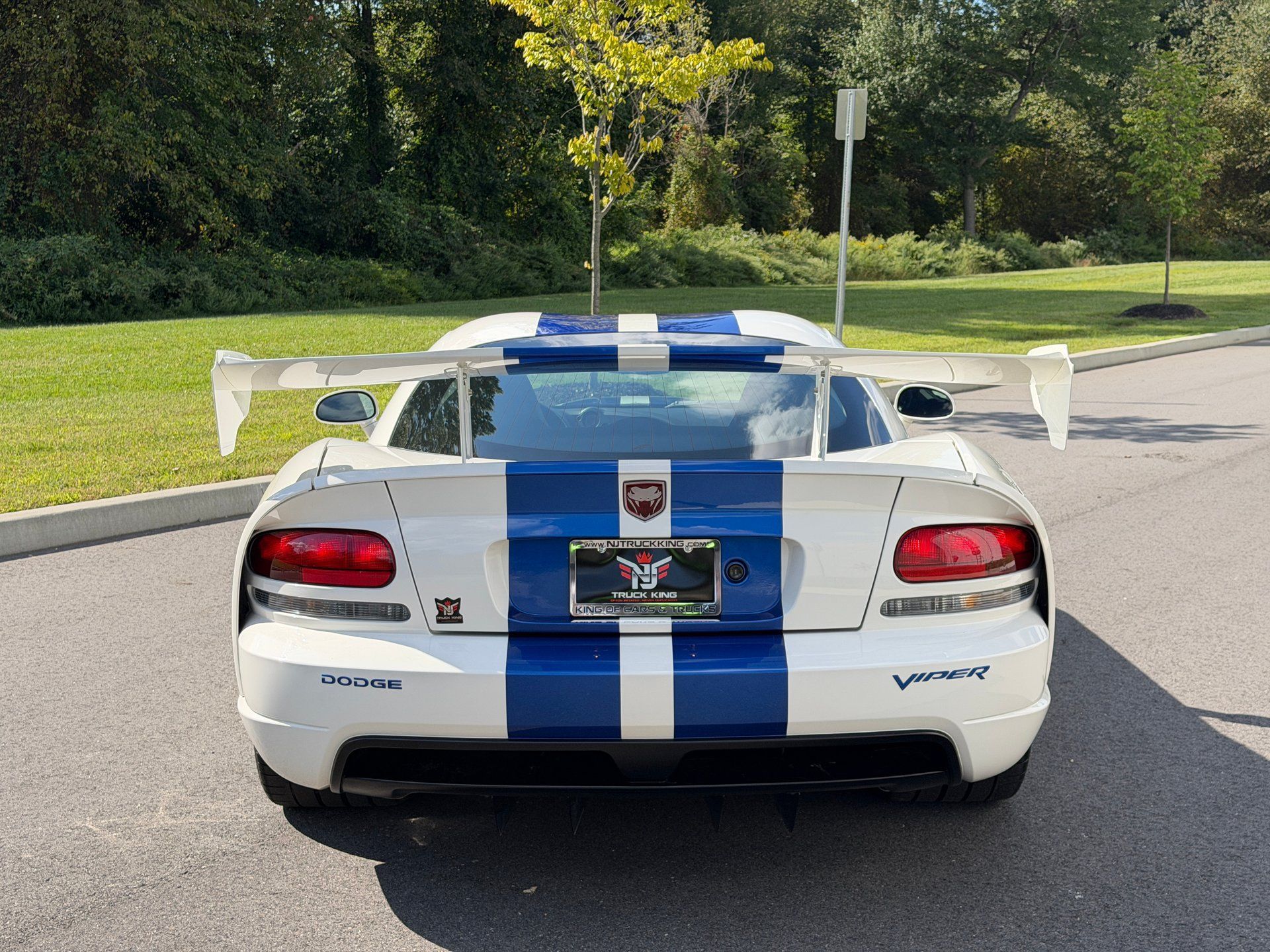 Used 2006 Dodge Viper SRT-10 w/ VOI9 Edition RWD image 11