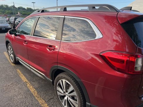 Used 2021 Subaru Ascent Limited w/ Technology Package AWD/4WD image 9
