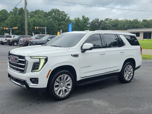 Used 2026 GMC Yukon Elevation w/ Elevation Premium Package AWD/4WD image 1