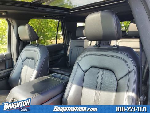 Used 2021 Ford Expedition Max Limited AWD/4WD image 13