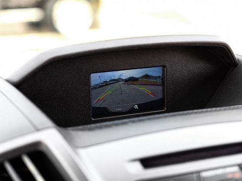 Used 2019 Ford Transit 250 130 Low Roof image 16