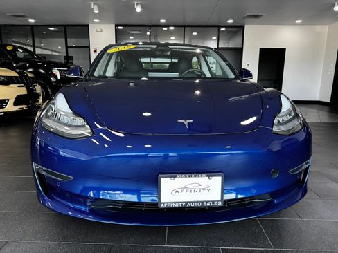Used 2018 Tesla Model 3 Long Range RWD image 8
