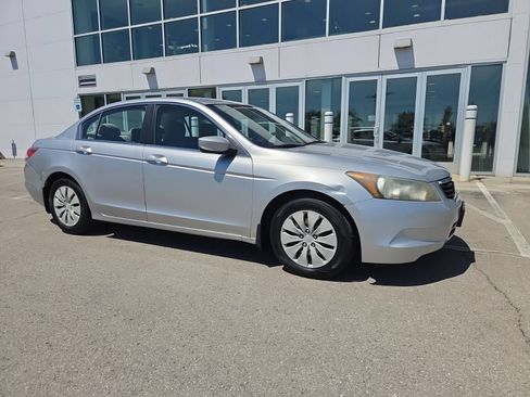 Used 2009 Honda Accord LX image 3