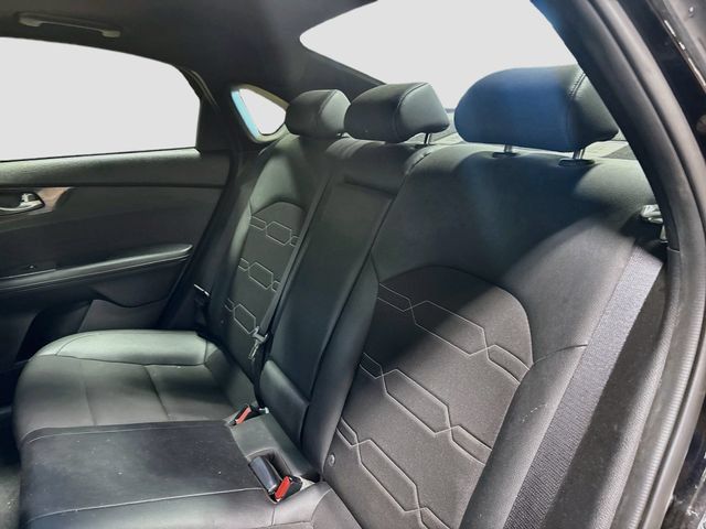 Used 2021 Kia Forte GT-Line w/ GT-Line Premium Package FWD image 18