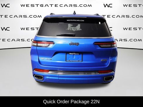 Used 2023 Jeep Grand Cherokee L Overland w/ Rear Seat Video Group I AWD/4WD image 4