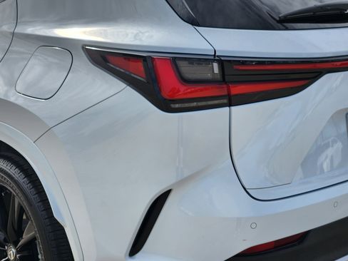 Used 2022 Lexus NX 350 F Sport image 5