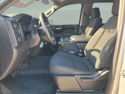Used 2022 Chevrolet Silverado 1500 Custom image 14