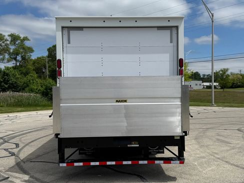 Used 2019 Mercedes-Benz Sprinter 170 w/ Chrome Grille Package image 8