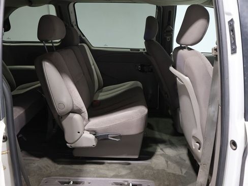 Used 2002 Dodge Caravan Sport image 20