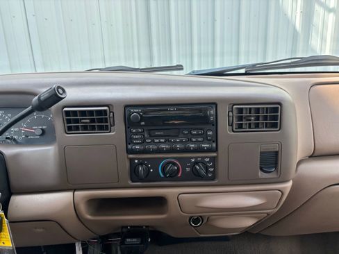 Used 1999 Ford F250 XL image 22