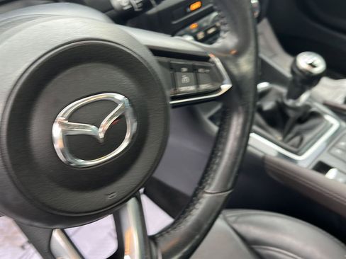 Used 2018 MAZDA MAZDA3 Touring image 29