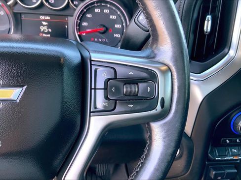 Used 2021 Chevrolet Silverado 1500 LTZ AWD/4WD image 22