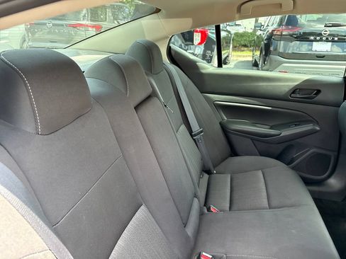 Used 2025 Nissan Altima 2.5 S FWD image 24